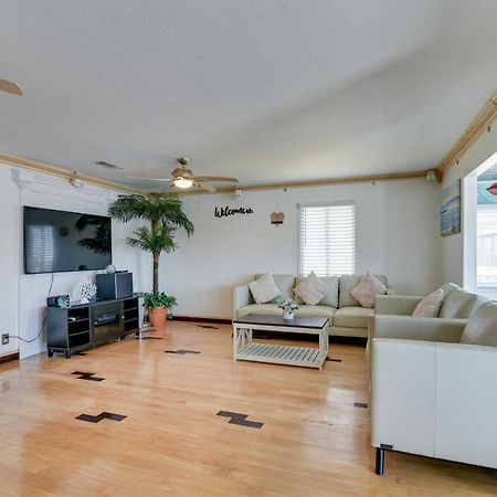 Waterfront Galveston Bay Retreat - 4 Mi To Beach! Exterior photo