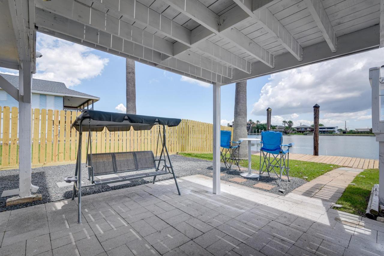 Waterfront Galveston Bay Retreat - 4 Mi To Beach! Exterior photo
